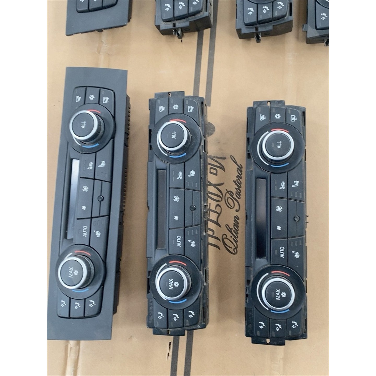 1系3系E90 E84 E88 E060 E87E93空调面板320 325空调开关