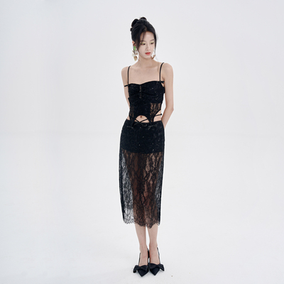 蕾丝外穿吊带低腰裙套装