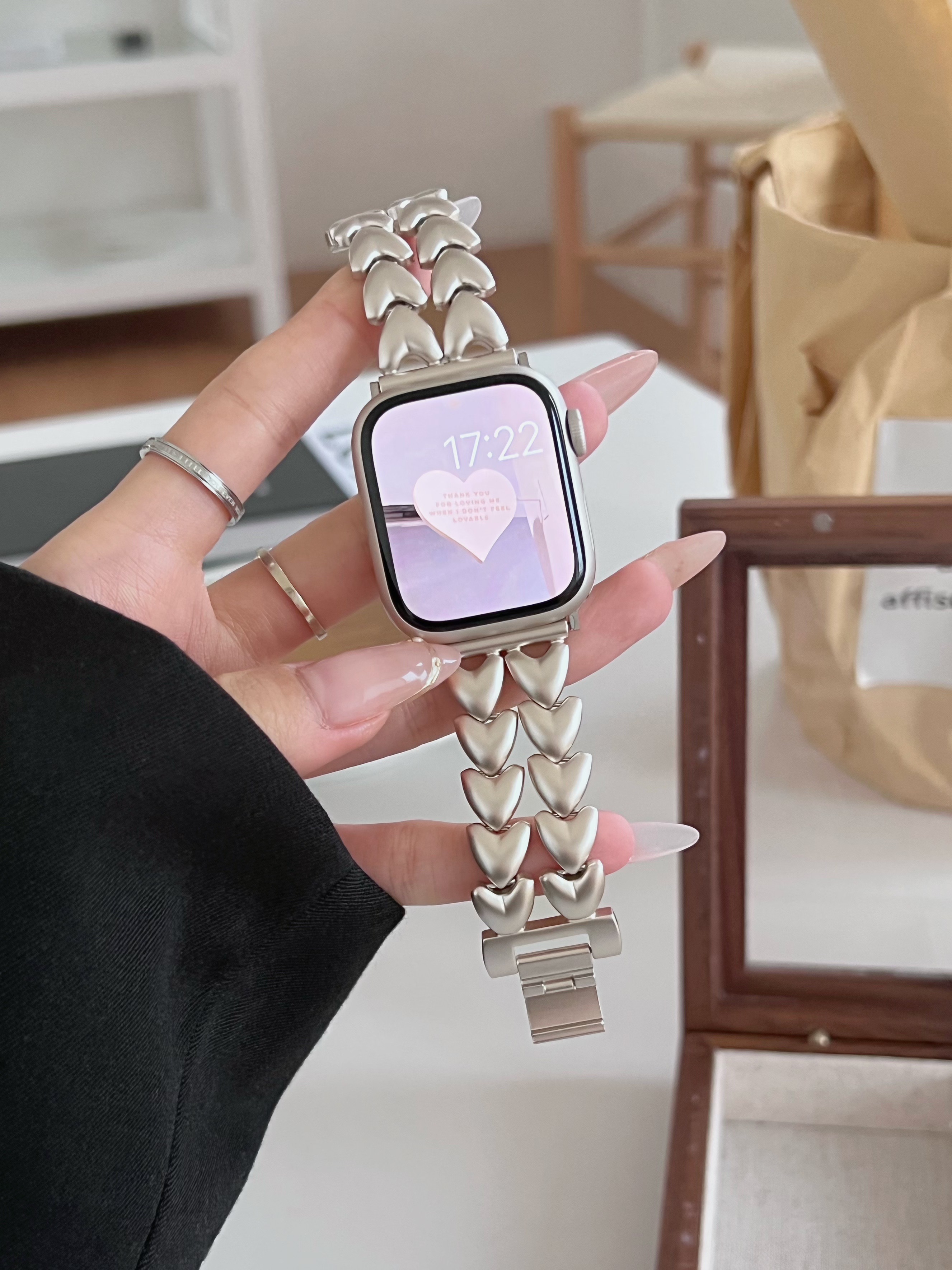 ins不锈钢爱心链双排适用于苹果applewatchs978代654SE静静的表带