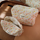 橙黄花朵绗缝布艺多功能大容量女生化妆包卫生巾内衣大小号收纳袋