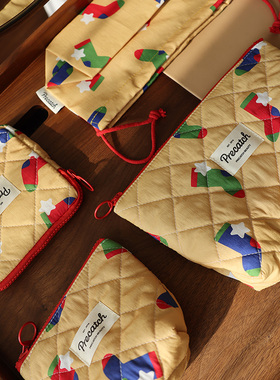 美摘圣诞袜小清新化妆包新年喜庆卡通化妆品小号收纳手包抽绳袋女