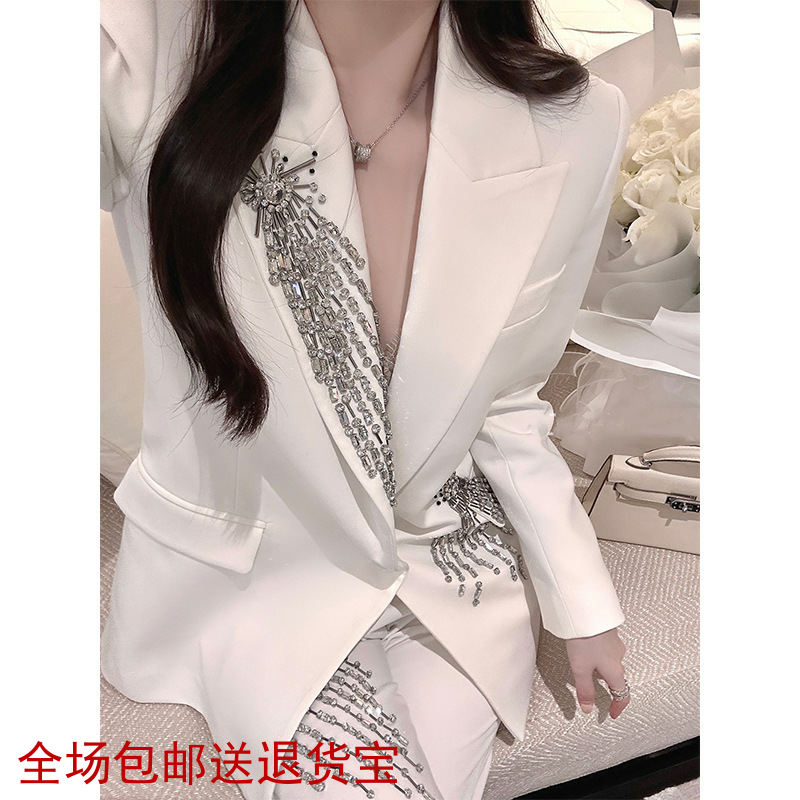 时尚2024新款名媛风白色气质钉珠水钻西装外套上衣女法式小西服