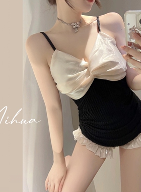 原创泡温泉游泳衣女款2025新款连体黑色保守微胖女孩遮肉显瘦度假