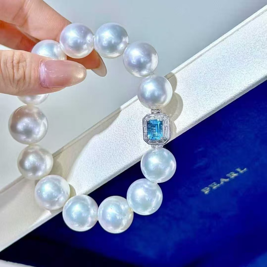 天然海水14-17.5mm正圆极强白光透青粉澳白手链 端庄大方知性优雅