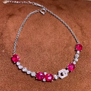 长度16.5cm 主石2.5克拉 18K金钻石镶嵌 天然缅甸红宝石手链