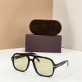Black Frame Light Green