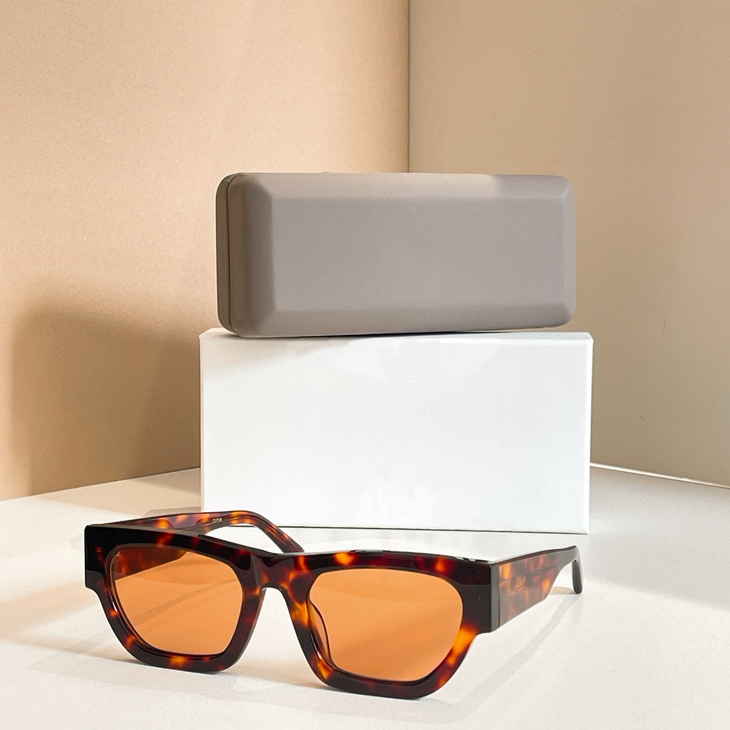 私藏港风墨镜 欧美复古方框明星同款太阳眼镜女ins风街拍可配度数