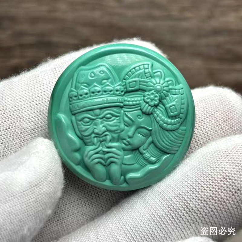 绿松石圆牌吊坠挂件双面六字真言浮雕财神护法扎吉拉母扎基拉姆坠