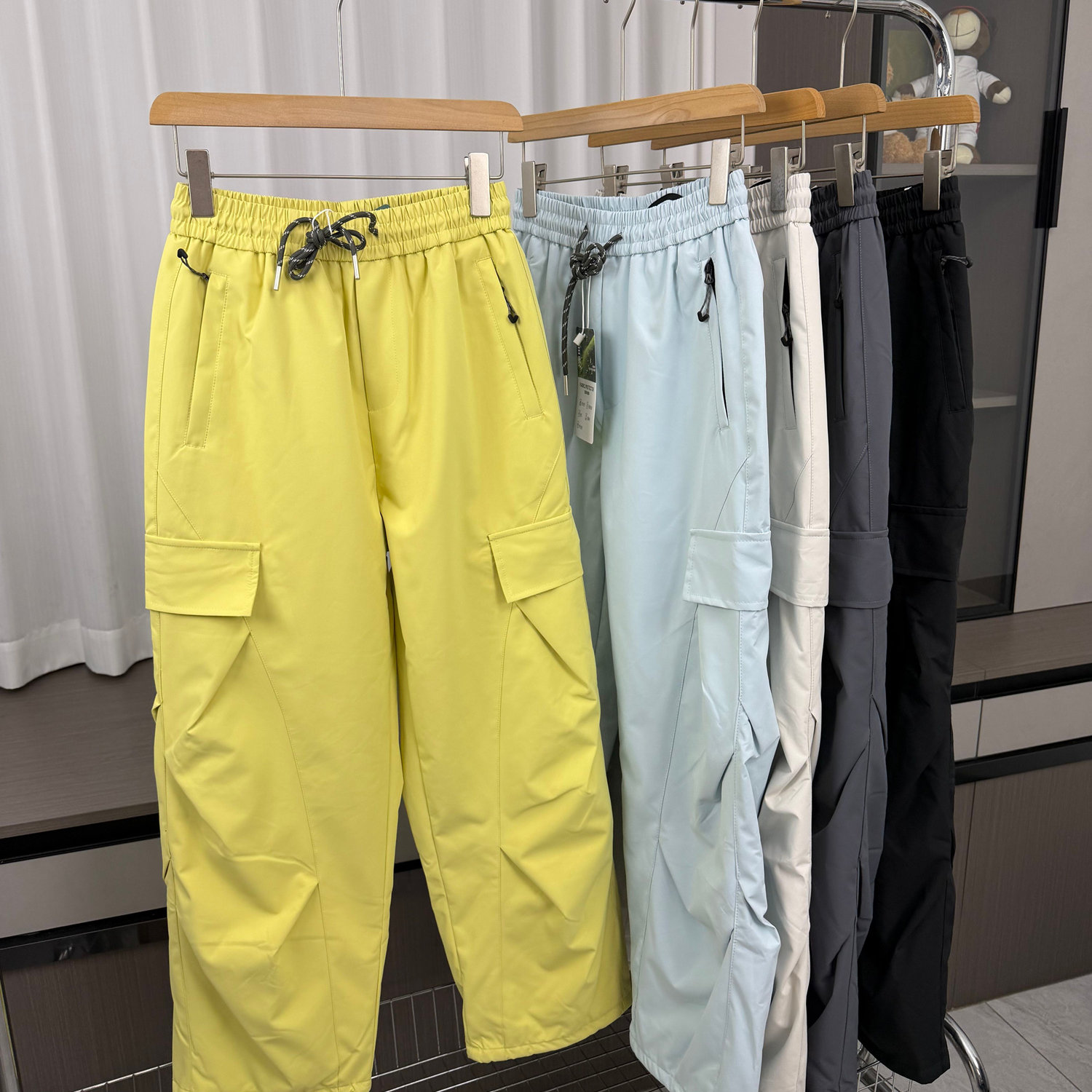 情侣款！内里采用科技棉填充！外贸男装冬季轻盈蓬松保暖滑雪裤潮