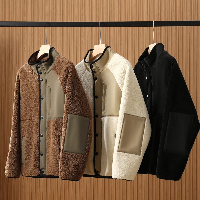 柔软舒适撞色羊羔绒外套