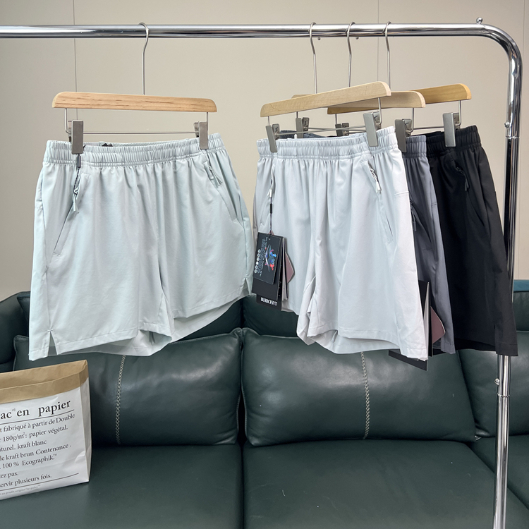 健身打球休闲弹力吸湿速干短裤