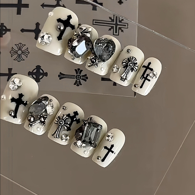 手工复古朋克风辣妹克罗心春夏美甲设计感穿戴甲短款2026新款