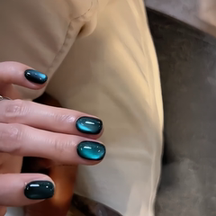 手工蓝眼泪玻璃珠猫眼黑色美甲穿戴甲短款秋冬2025高级感小众显白