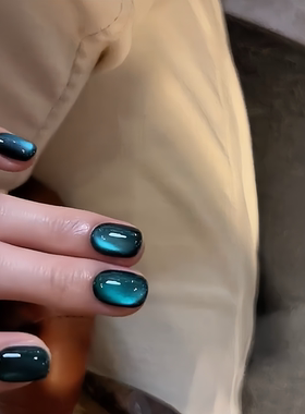 手工蓝眼泪玻璃珠猫眼黑色美甲穿戴甲短款秋冬2025高级感小众显白