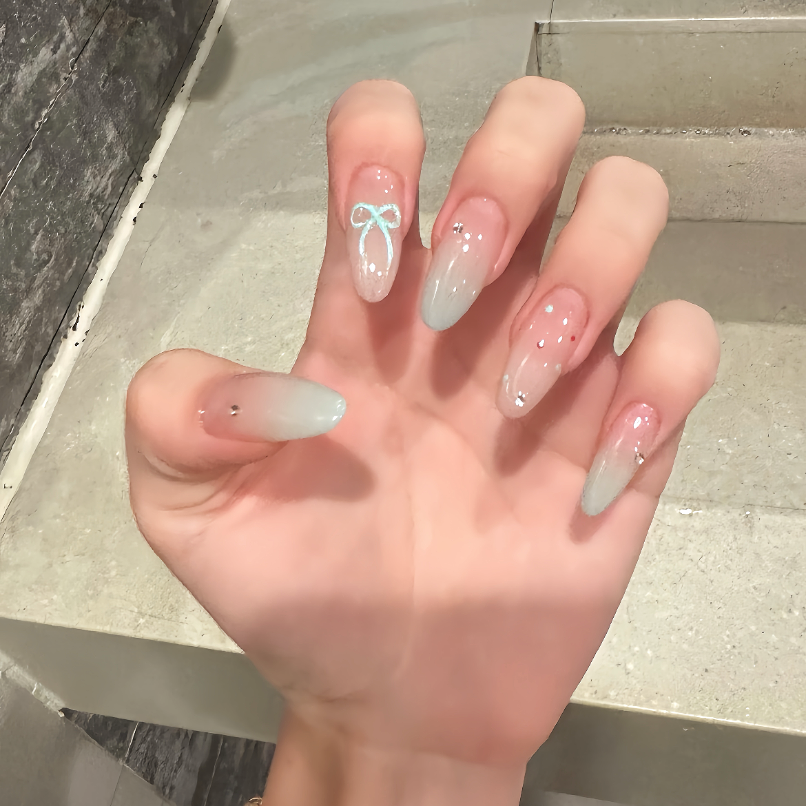 纯手工薄荷曼波美夏日渐变美甲穿戴甲穿戴甲杏仁甲025新款高级感