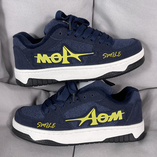 ins2025冬季 男学生百搭休闲板鞋 新款 复古面包鞋 加绒棉鞋 国潮男鞋