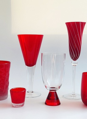 中古炙热红色玻璃杯新年圣诞红彩色高脚杯复古婚礼创意家居摆件