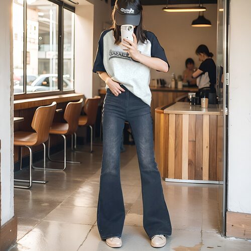 轻奢高货复古高腰显瘦时尚百搭弹力修身喇叭牛仔裤长裤女双色MC02
