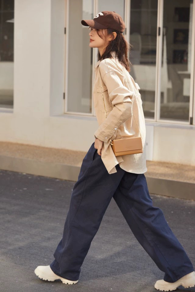 欧尚典轻奢小众设计时尚链条斜挎包包2026新款包包真皮百搭口红包