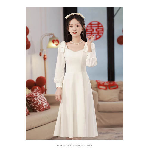 白色订婚礼服裙领证登记连衣裙