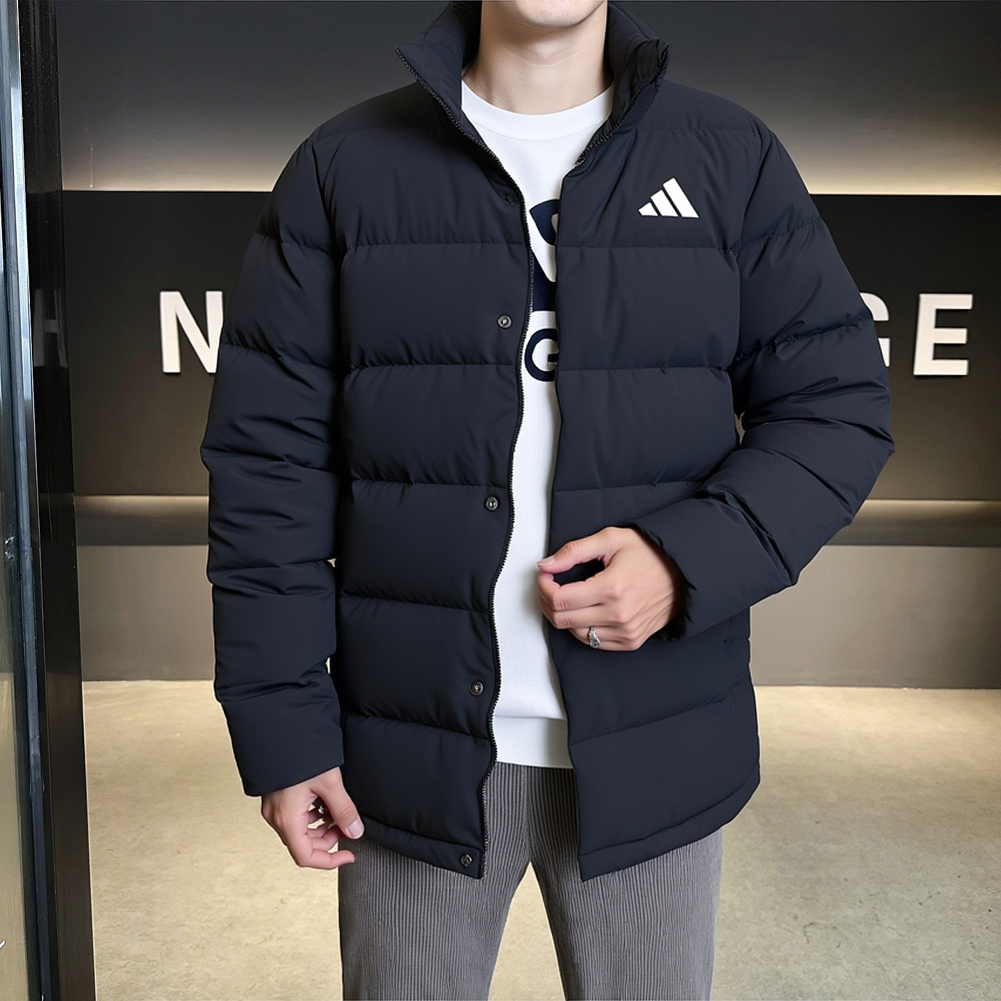 阿迪达斯羽绒服男冬季新款加厚黑色立领面包服棉袄防风鸭绒外套