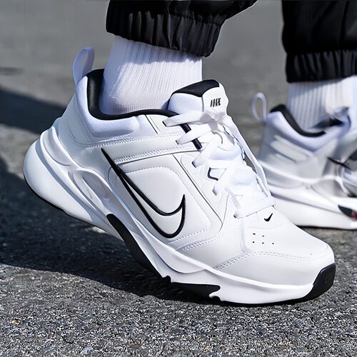 NIKE耐克男鞋透气低帮Defy all day 训练休闲跑步鞋小白鞋老爹鞋