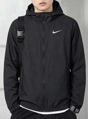 Nike耐克黑色外套薄款连帽夹克春季新款防晒服男子运动上衣BV4871