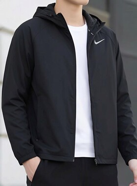 Nike耐克黑色外套薄款连帽夹克春季新款防晒服男子运动上衣BV4871