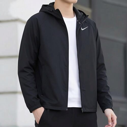 Nike耐克黑色外套薄款连帽夹克春季新款防晒服男子运动上衣BV4871