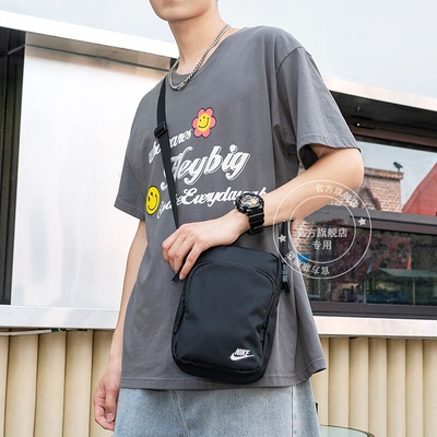 耐克斜挎包单肩包男女休闲包腰包