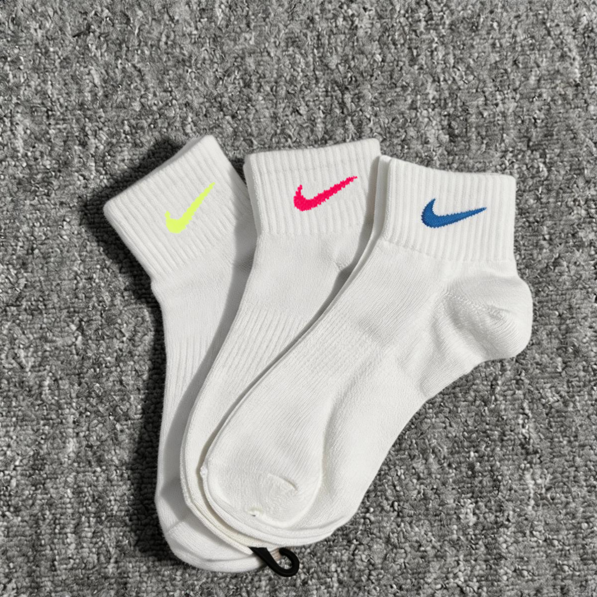 Nike耐克袜子2026年新款中筒袜白色短袜男女潮袜休闲袜针织运动袜