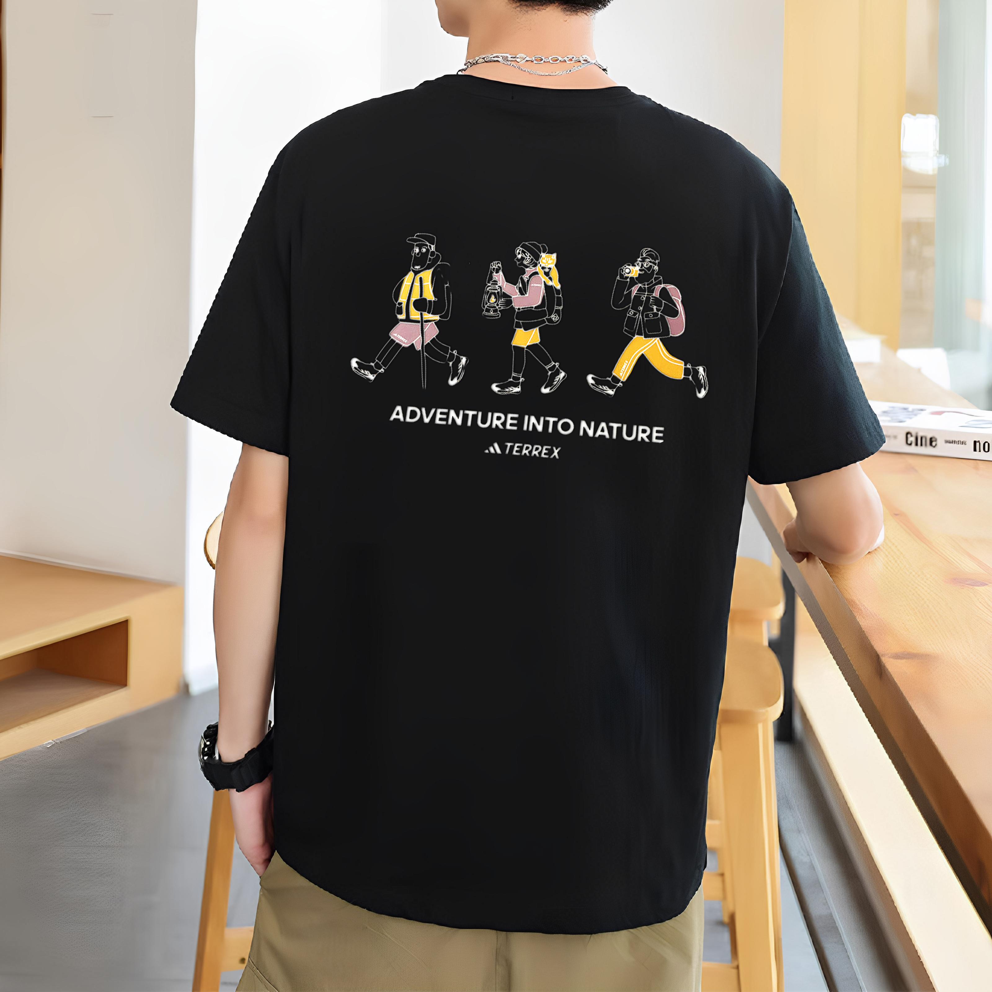 阿迪达斯黑色短袖男夏季后背印花休闲半袖纯棉透气运动T恤IS0282