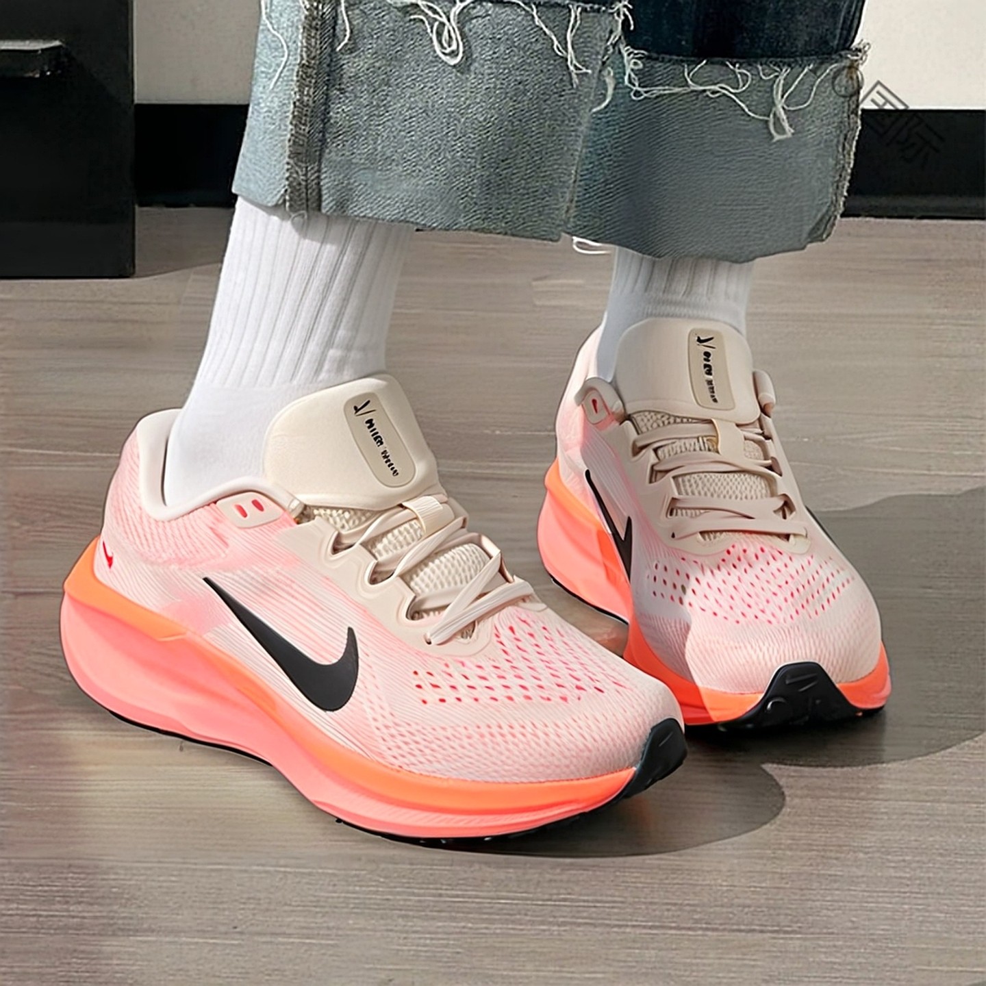 粉色跑步鞋Nike耐克鞋子2026年新款女鞋轻便运动鞋减震休闲鞋网鞋