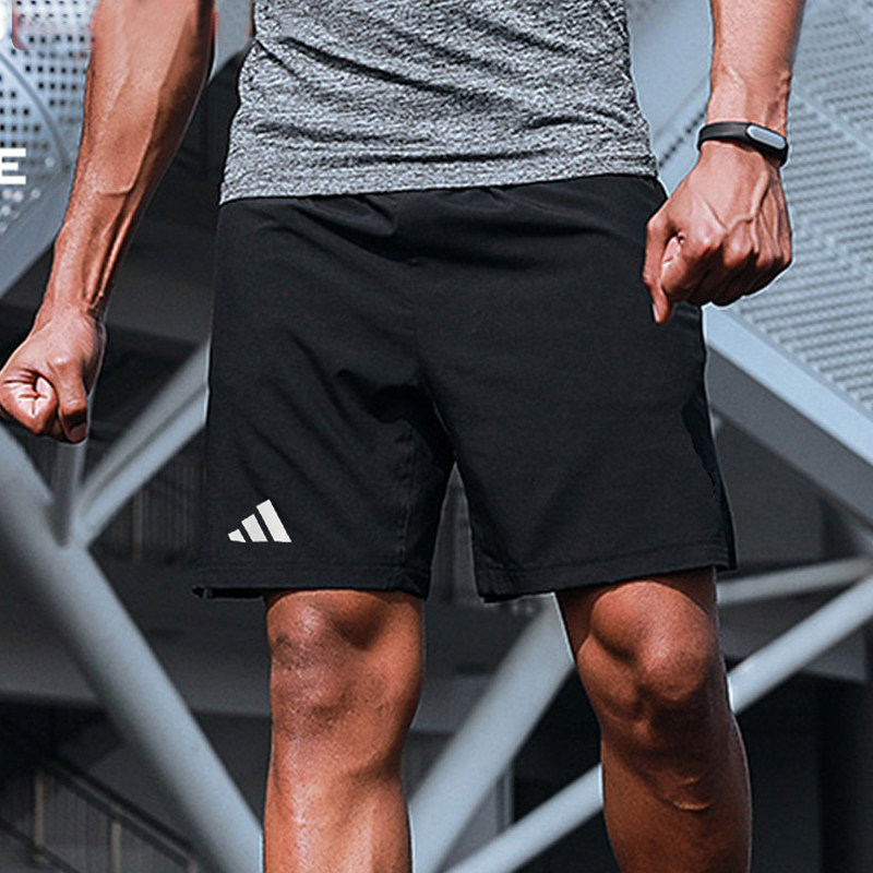 阿迪达斯短裤男夏季新款透气沙滩裤外穿跑步梭织男裤子男士五分裤