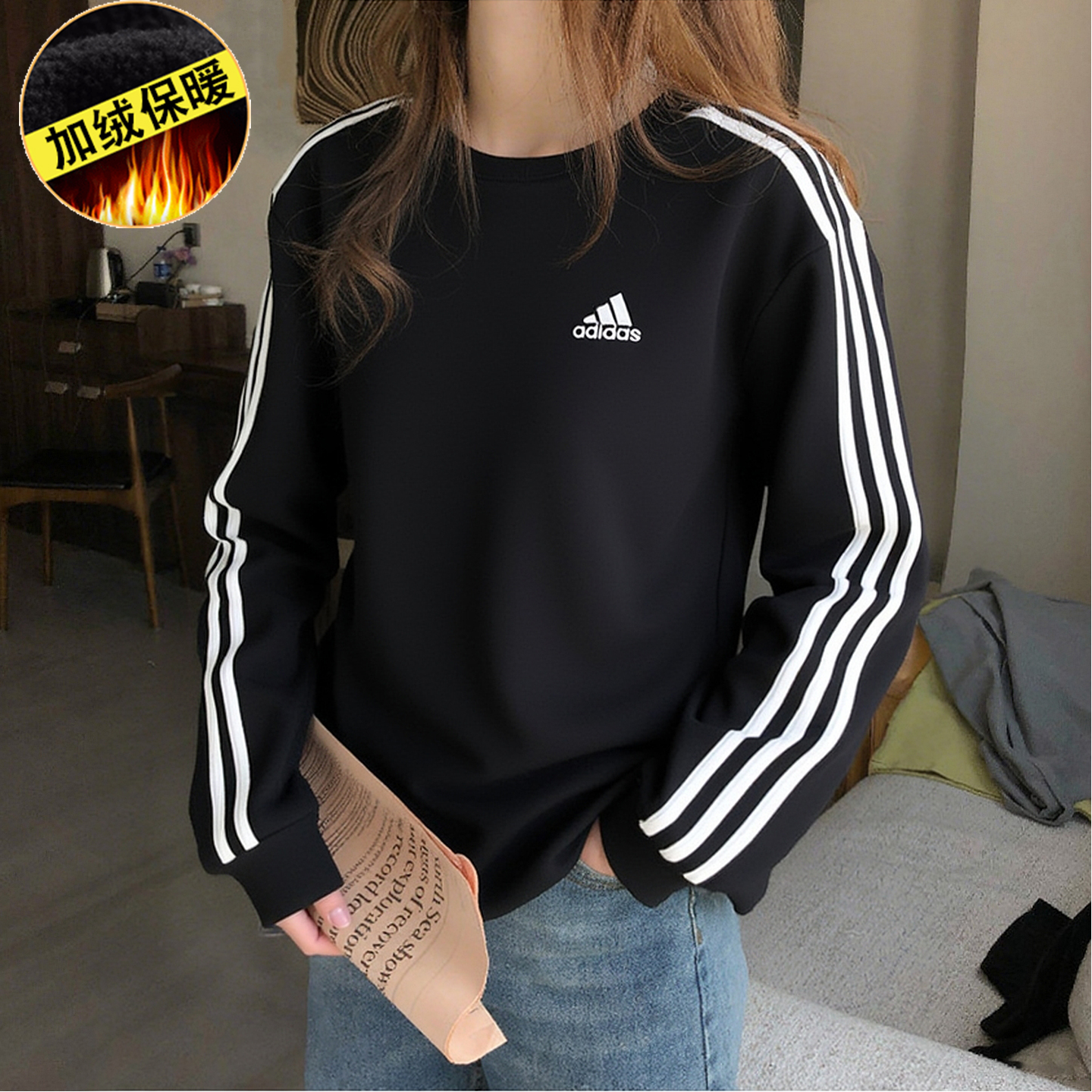 阿迪达斯加绒圆领卫衣女秋冬季宽松慵懒加厚上衣运动三条纹外套