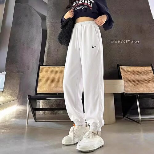 NIKE耐克白色长裤女裤2026夏新款运动裤收口小脚裤休闲卫裤FV7661
