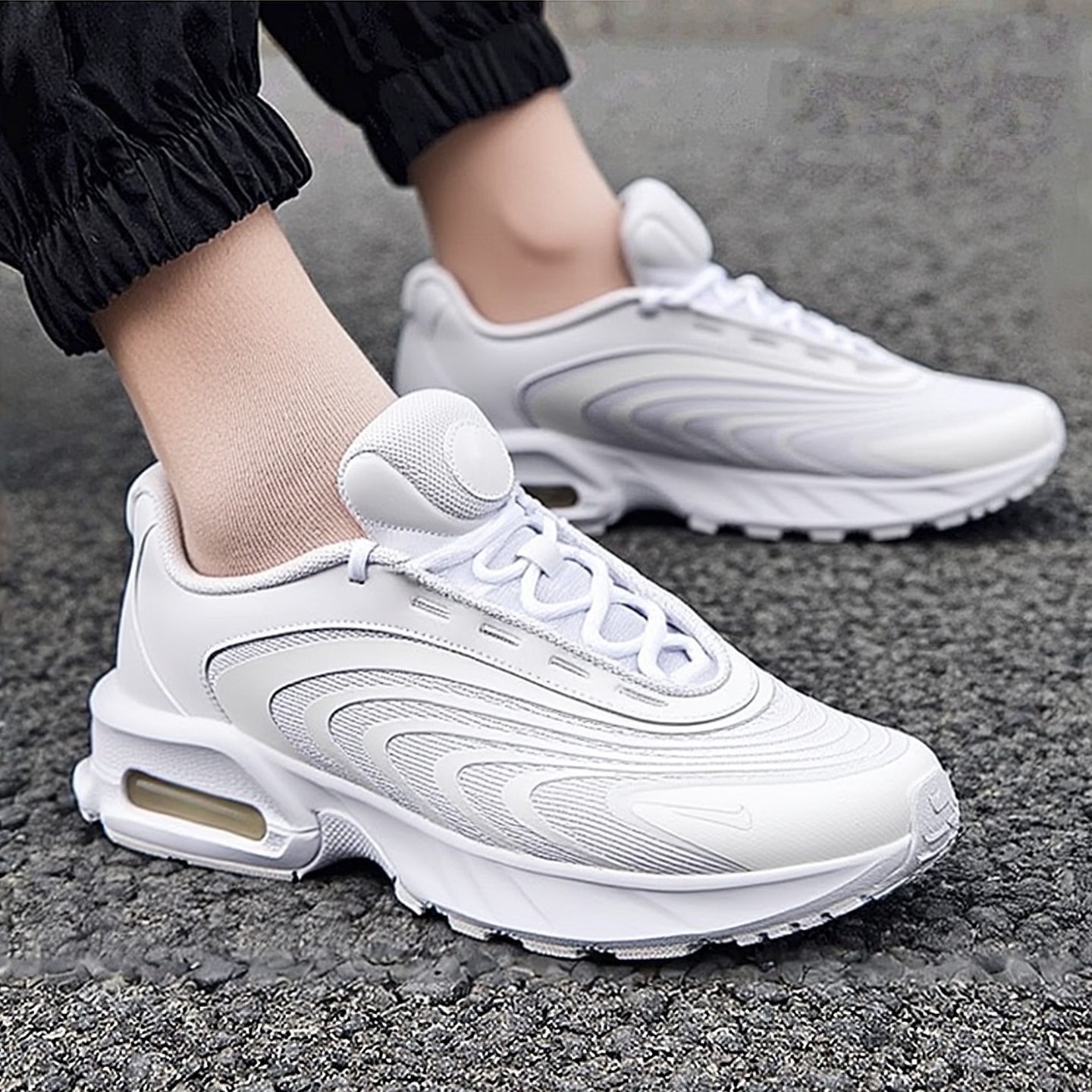 Nike耐克轻便慢跑鞋男鞋AIR MAX FIRE气垫鞋白色厚底运动鞋休闲鞋