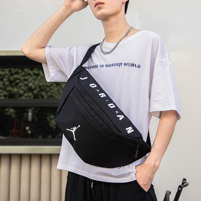 耐克官方正品防水皮面斜挎包腰包