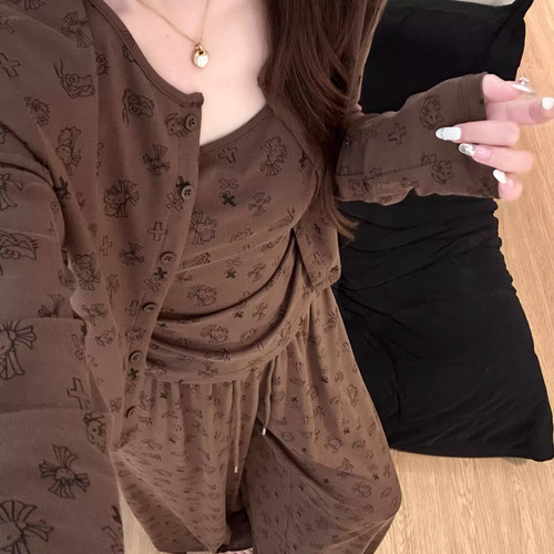 莫代尔棉kt猫睡衣女带胸垫三件套