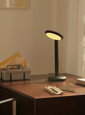 点光德国GRAU Parrot护眼台灯 简约调光LED学习阅读书房护目进口