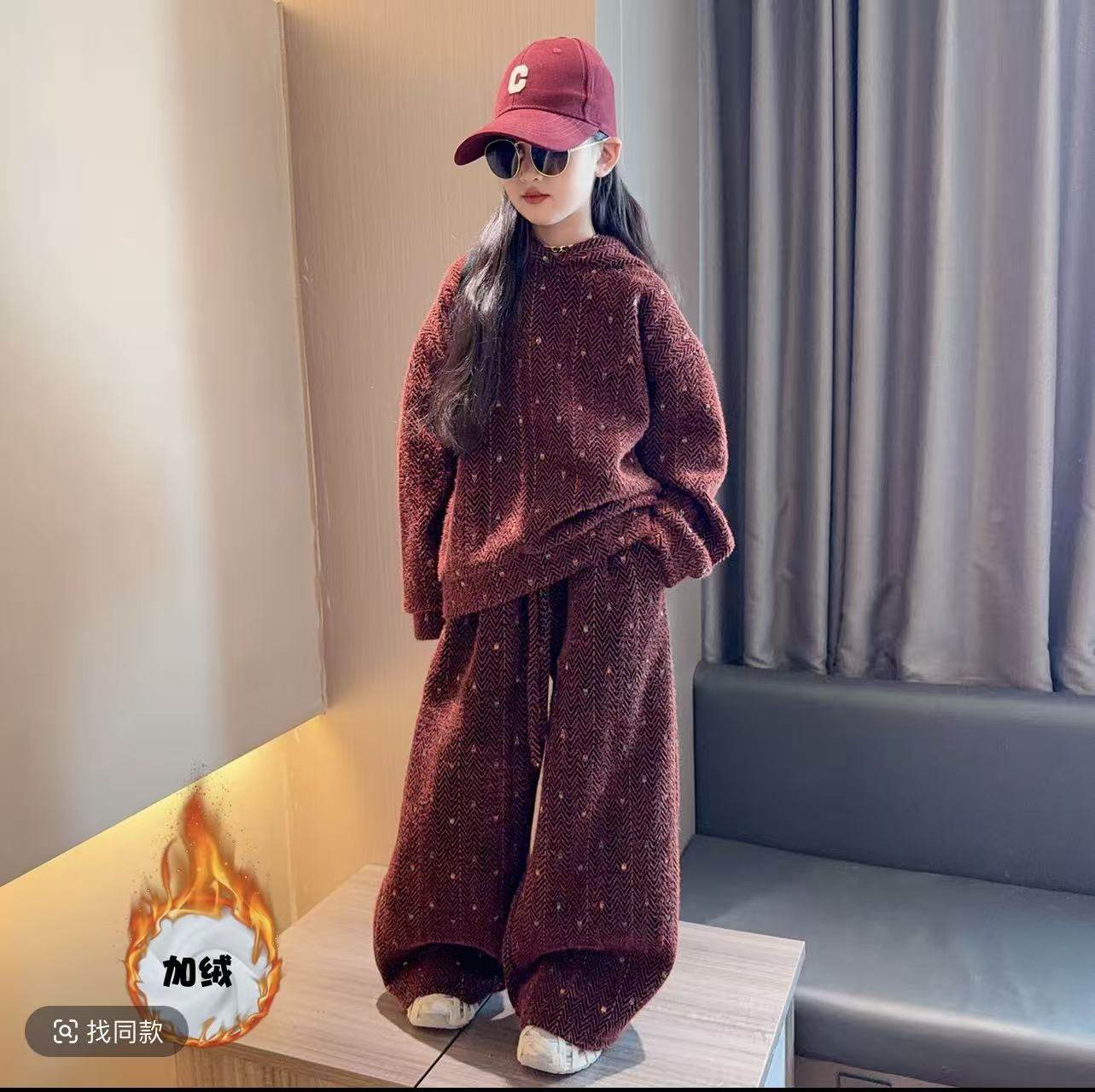 女童加绒套装2025新款儿童年货冬装加厚连帽外套阔腿裤一整套穿搭