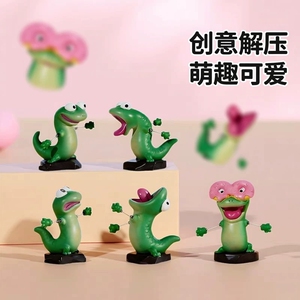 河狸变身计划蜥蜴汤姆盲盒手办解压玩具周边桌面摆件装饰送人礼物