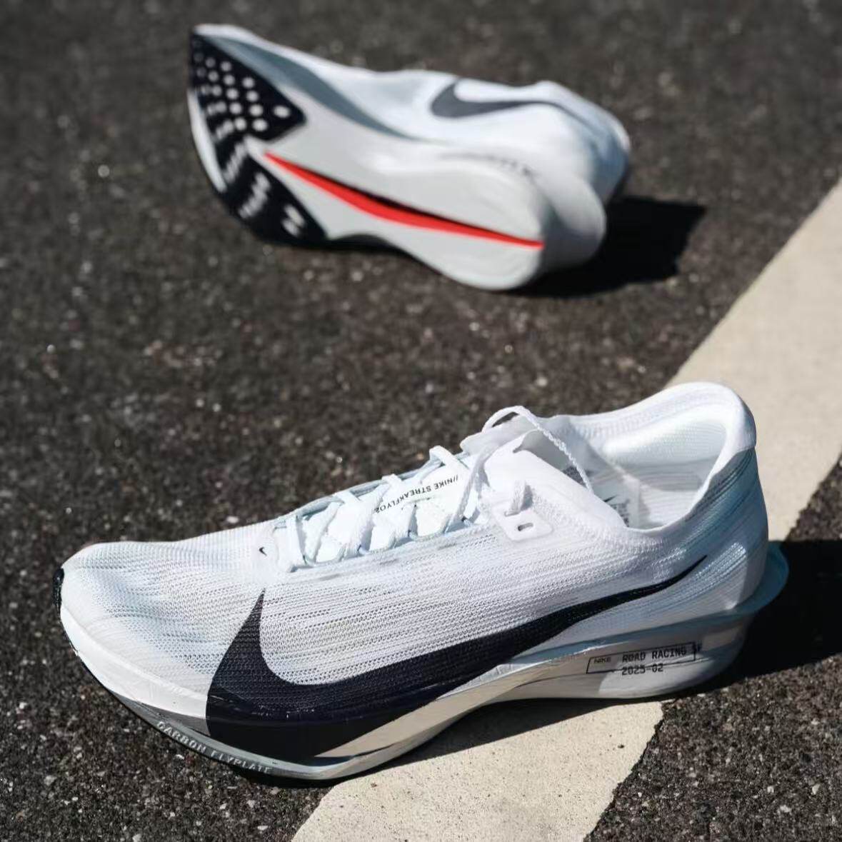 耐克Nike ZoomX Streakfly 2 PROTO回弹短跑竞速跑鞋HF6416-100
