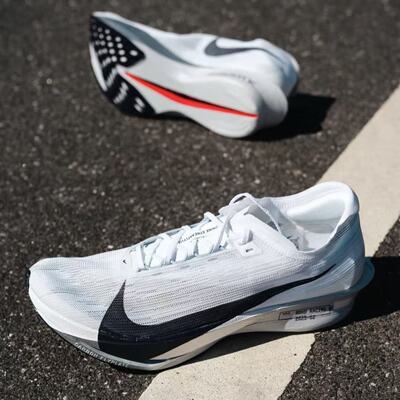 耐克Nike ZoomX Streakfly 2 PROTO回弹短跑竞速跑鞋HF6416-100