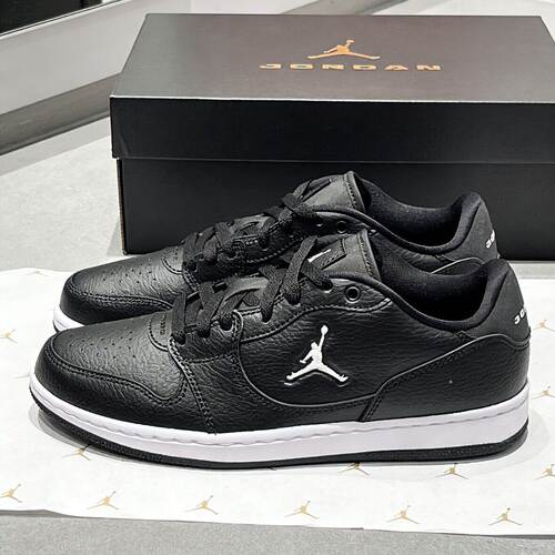 耐克Jordan COURT CONNECT LOW系带舒适防滑透气板鞋 IQ5698-001
