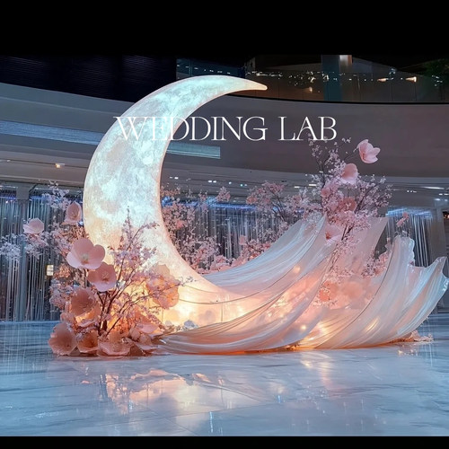 月亮装置美陈装置摆饰装饰婚礼艺术装饰橱窗陈列商业美陈
