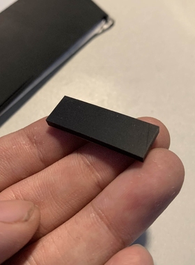 机械键盘脚垫防滑贴加厚耐磨稳定4枚底部黑色长方形RK狼蛛黑爵104