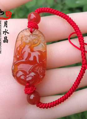天然红玛瑙圣财飞羊吊坠手链