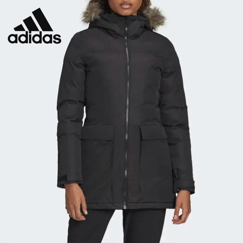 adidas阿迪达斯女款 冬季防寒舒适保暖运动休闲中长连帽外套棉服