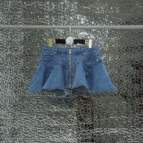 荷叶边下摆设计感半身裙辣妹短裙